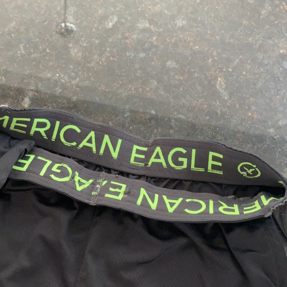 American Eagle men’s gym shorts. Black with grey. - Picture 2 of 3